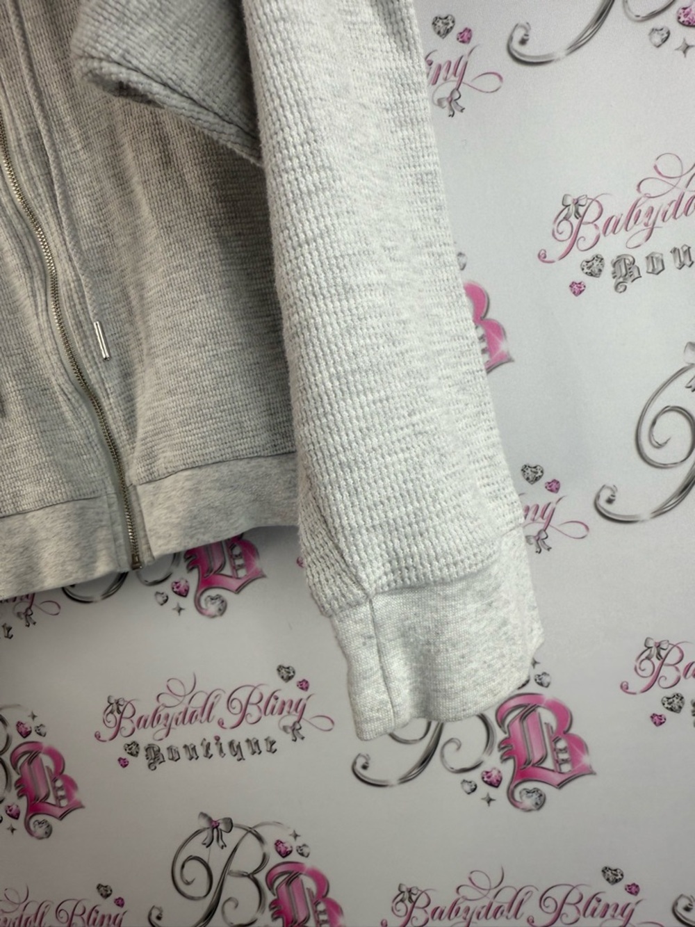 Dynamite Cropped Zip up Hoodie Light Gray with drawstring casual look - Picture 7 of 11
